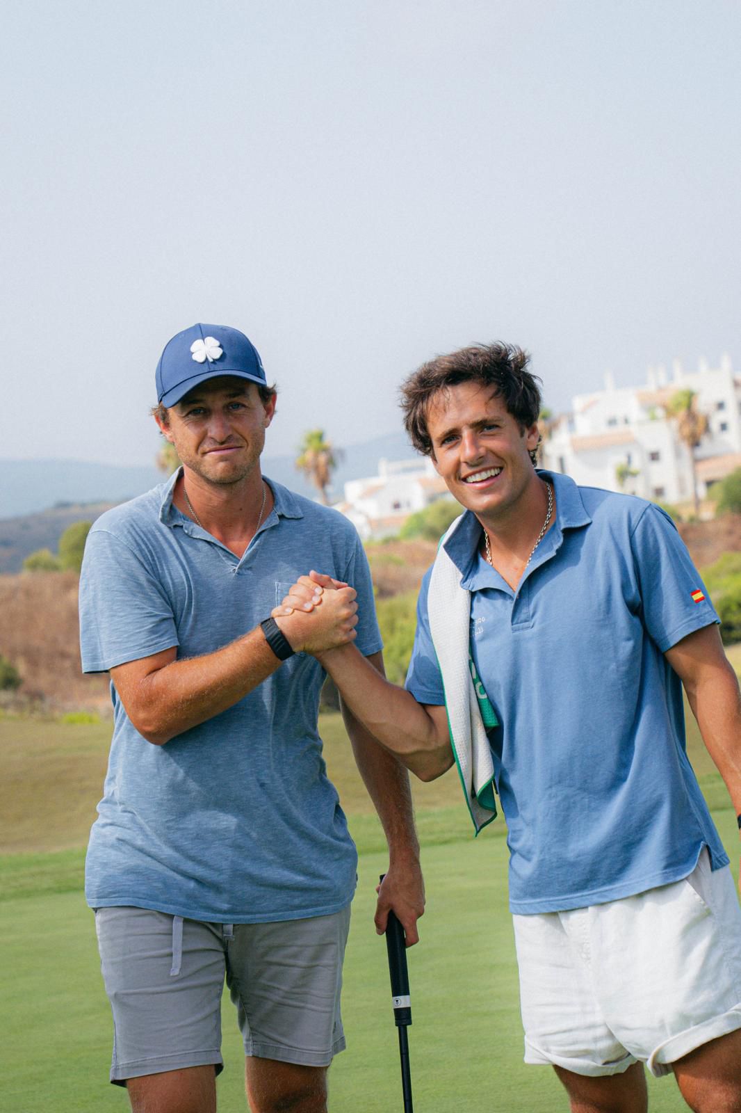Jugadores celebrando en el green durante la Copa Golf Sotogrande